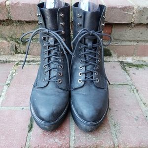 Doc Martens Platform Boot